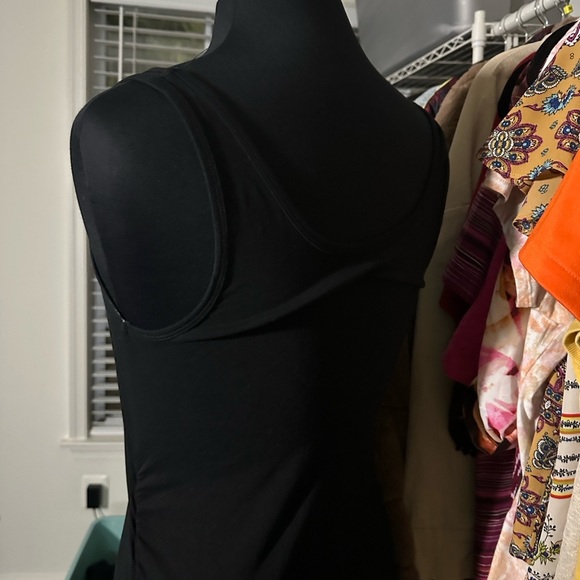 Old Navy First Layer Maternity 4 Way Stretch Black Tank Top size medium - Picture 5 of 7